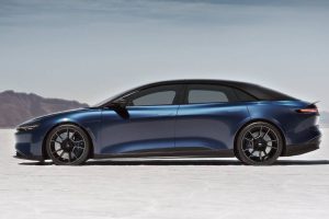 lucid air sapphire (11)