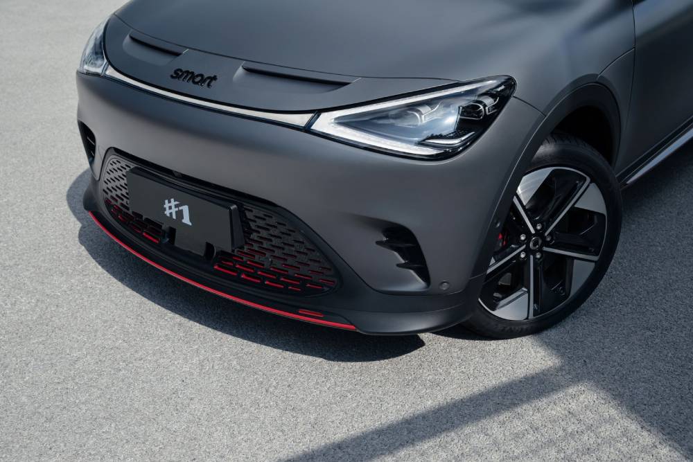 https://autogreeknews.gr/wp-content/uploads/2022/08/smart-1-brabus-performance-edition-debuts-dual-mot-3.jpg