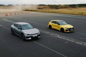 the-2022-kia-ev6-gt-must-face-the-2022-audi-rs-3-i