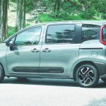 toyota-sienta (1)