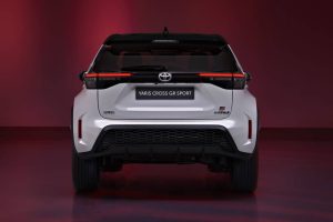 toyota-yaris-cross-gr-sport-leaving-japan-in-a-pre (14)