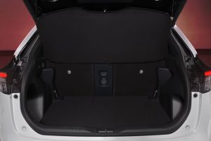 toyota-yaris-cross-gr-sport-leaving-japan-in-a-pre (5)