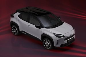 toyota-yaris-cross-gr-sport-leaving-japan-in-a-pre (9)