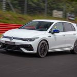 vw-golf-r-celebrates-its-20th-anniversary-with-a-n