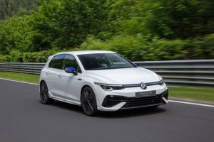 vw-golf-r-celebrates-its-20th-anniversary-with-a-n (4)