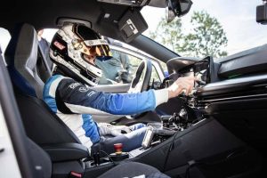 vw-golf-r-celebrates-its-20th-anniversary-with-a-n (6)