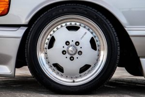 1991-Mercedes-Benz-560SEL-6.0-AMG-11