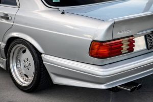 1991-Mercedes-Benz-560SEL-6.0-AMG-12