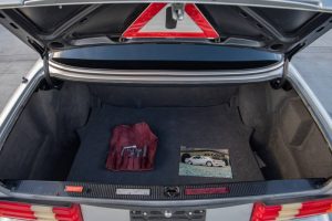 1991-Mercedes-Benz-560SEL-6.0-AMG-22