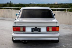 1991-Mercedes-Benz-560SEL-6.0-AMG-4
