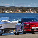 2022Ford_Mach-E_Trailer_02-(002)