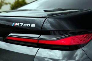 2023-BMW-7-Series-i7-9