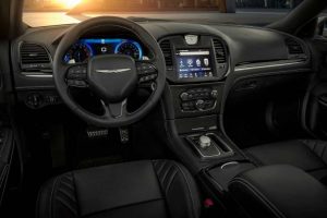 2023-chrysler-300c-interior