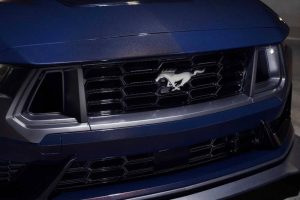 2024-ford-mustang-dark-horse (6)