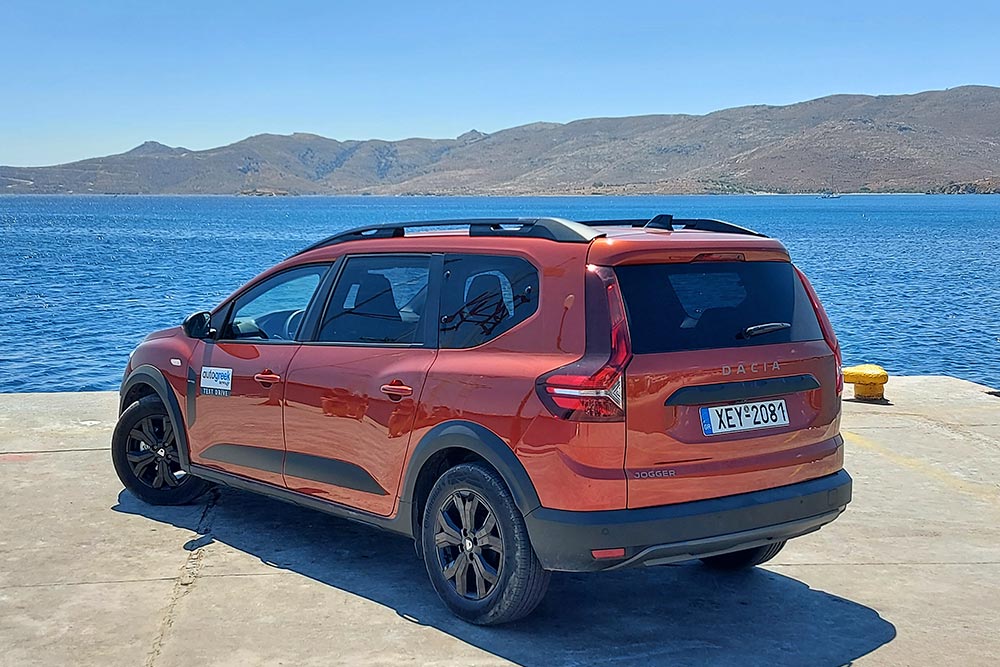 https://autogreeknews.gr/wp-content/uploads/2022/09/Dacia-Jogger-1.0-TCe-100-LPG-Στύρα-4.jpg