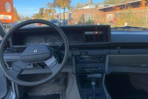 Datsun-Bluebird-1981-(9)