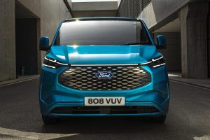 FORD-E-TRANSIT-CUSTOM-(2)