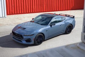 FORD-MUSTANG-2022-(3)