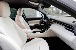 Maserati-Grecale-interior