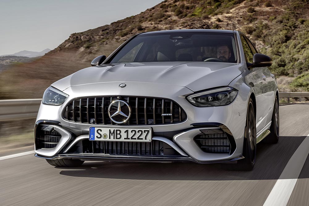 https://autogreeknews.gr/wp-content/uploads/2022/09/Mercedes-AMG-C-63-S-E-PERFORMANCE-15.jpg