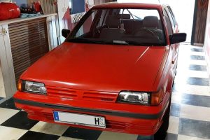 Nissan-Sunny-1987-(1)