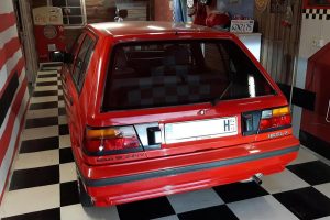 Nissan-Sunny-1987-(2)