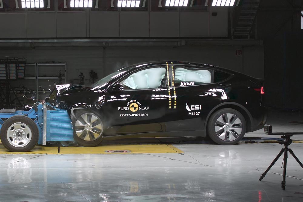 https://autogreeknews.gr/wp-content/uploads/2022/09/Tesla-Model-Y-crash-test.jpg