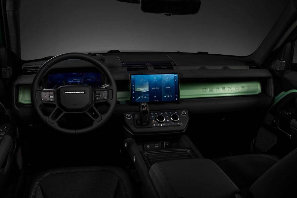 https://autogreeknews.gr/wp-content/uploads/2022/09/land-rover-defender-75th-limited-edition-13.jpg