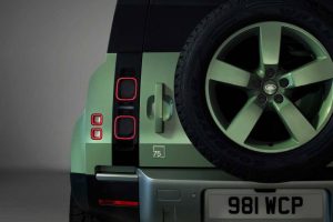 land-rover-defender-75th-limited-edition (9)