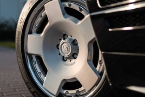 renntech-s76r-1992-mercedes-benz-600-sel (10)