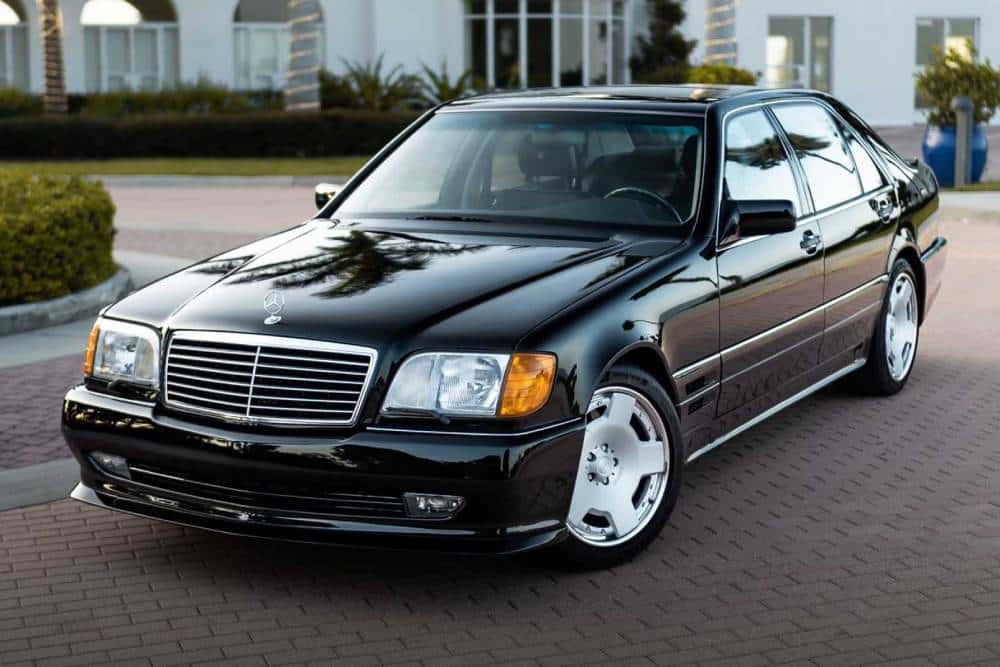 https://autogreeknews.gr/wp-content/uploads/2022/09/renntech-s76r-1992-mercedes-benz-600-sel-3.jpg