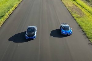 tesla model s plaid vs bugatti chiron