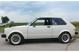 this-vtec-powered-1981-toyota-starlet-is-an-insane (2)