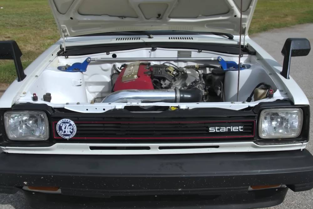 https://autogreeknews.gr/wp-content/uploads/2022/09/this-vtec-powered-1981-toyota-starlet-is-an-insane-4.jpg