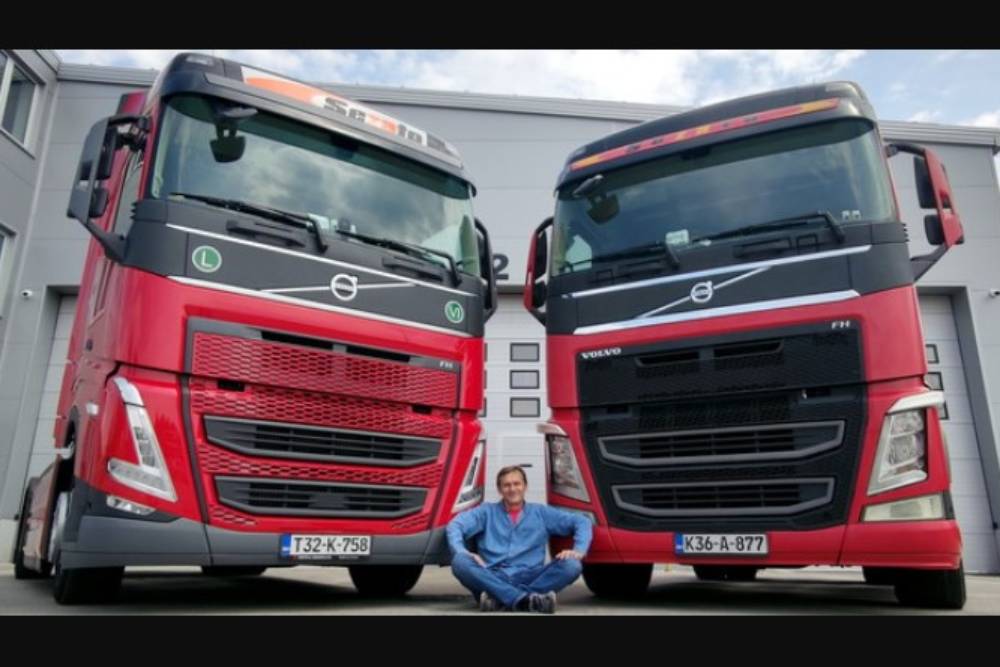 https://autogreeknews.gr/wp-content/uploads/2022/09/volvo-fh460-1.2-mil-km-04.jpg