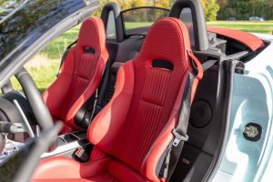 2010-Alfa-Romeo-8C-Spider10