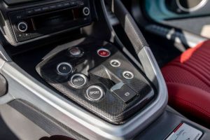 2010-Alfa-Romeo-8C-Spider22