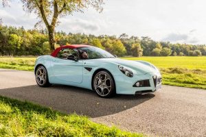 2010-Alfa-Romeo-8C-Spider43