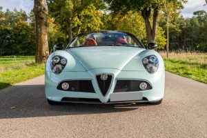 2010-Alfa-Romeo-8C-Spider7
