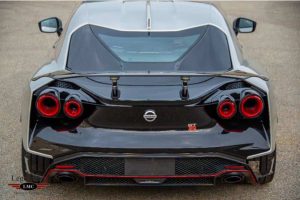 2021-Nissan-GT-R-2457-7