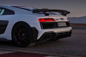 2023-audi-r8-v10-gt-rwd (19)