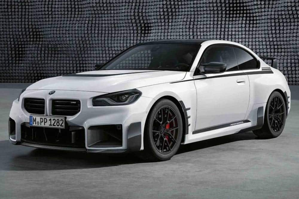 https://autogreeknews.gr/wp-content/uploads/2022/10/2023-bmw-m2-with-m-performance-parts.jpg