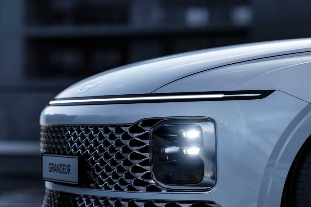 https://autogreeknews.gr/wp-content/uploads/2022/10/2023-hyundai-grandeur-5.jpg