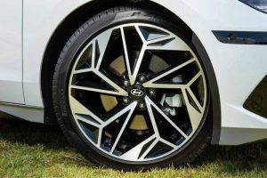 2023-hyundai-ioniq-6 (9)