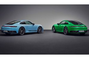 2023-porsche-911-carrera-t-in-gulf-blue-and-python