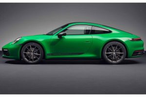 2023-porsche-911-carrera-t-in-python-green (1)