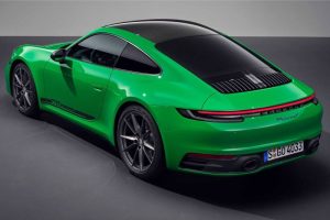 2023-porsche-911-carrera-t-in-python-green (2)