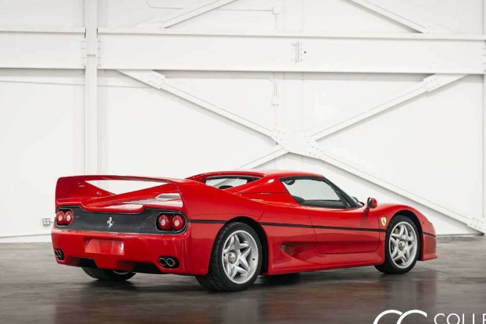 https://autogreeknews.gr/wp-content/uploads/2022/10/6.25-mil-dollars-ferrari-f50-10.jpg