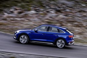 Audi-Q5-Sportback-1-(17)