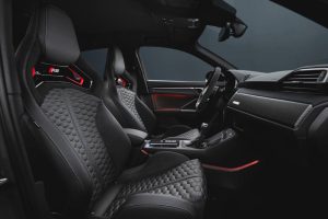 Audi-RS-Q3-Edition-10-Years-11